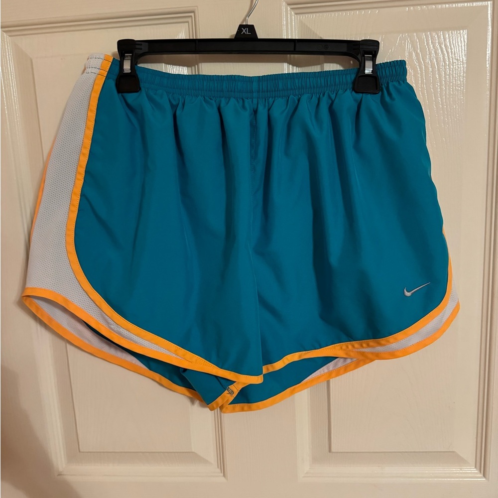 Women’s Nike shorts Teal & Gold XL
